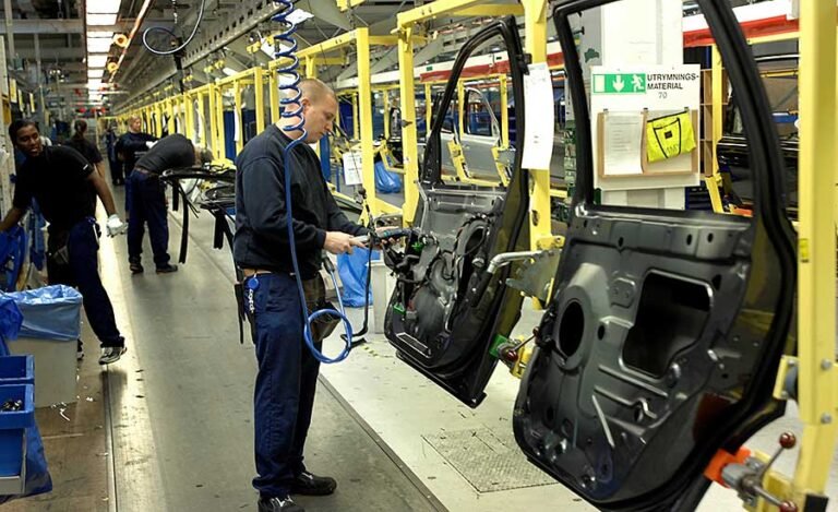 assembly line worker in Canada